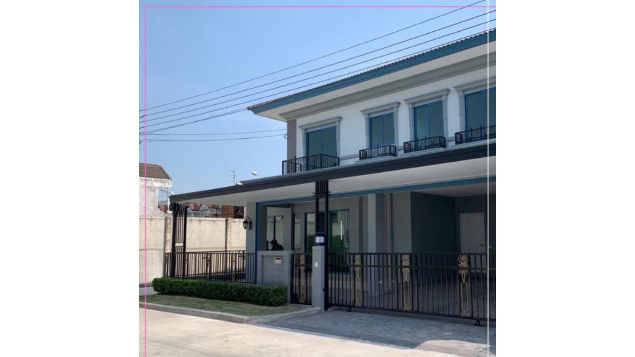 ต่อเติมโรงจอด